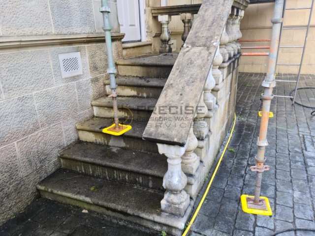 Cleaning stone in Glasgow